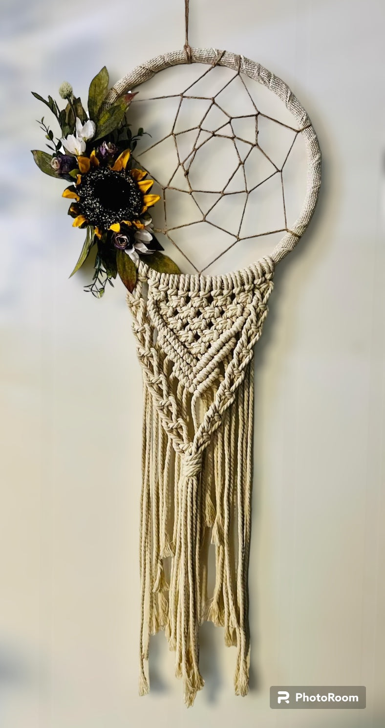 Simple Sunflower Dreamcatcher